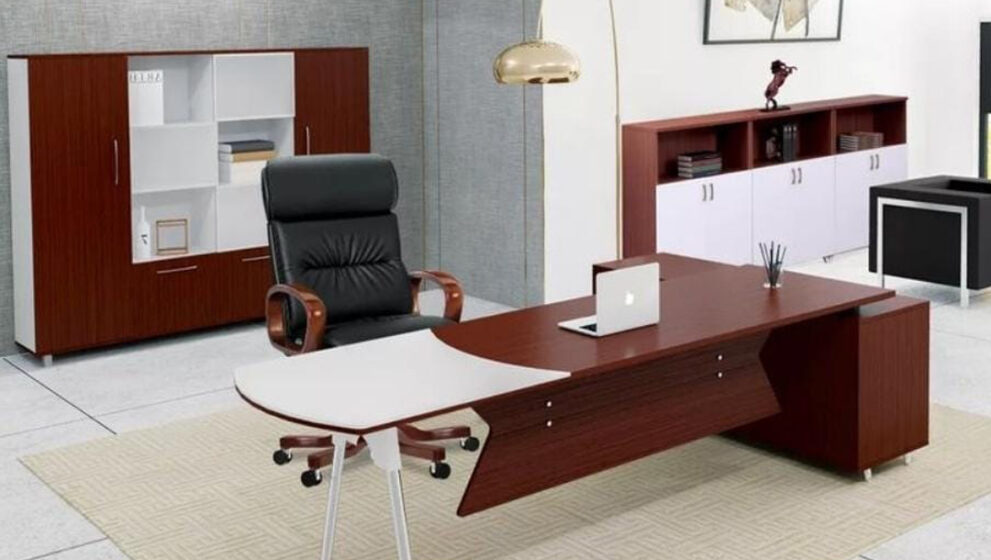 Jangan Bingung Memilih Meja Kantor Yang Bagus. Tips dari Raja Kantor